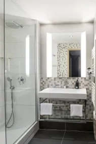 Adagio La Défense Esplanade - Salle de bain