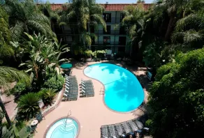 The Buena Park Grand Hotel & Suites - Piscine