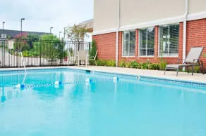 Holiday Inn Express Hotel & Suites Livingston by IHG - Pool