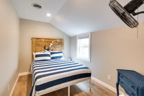 Lakefront Home w/ Private Dock in Sunrise Beach! - Interiør