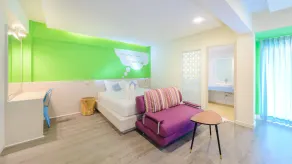 The Tint At Phuket Town - SHA Plus - Chambre