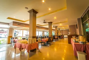 SinKiat Buri Hotel - Restaurant