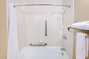 Days Inn by Wyndham Bay City - Salle de bain