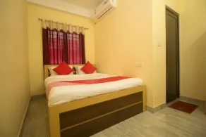Collection O SF Road Siliguri Formerly Jyoti Hotel - Room