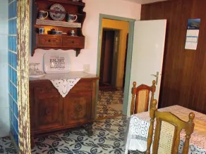 Charmante chambre privée conviviale et familiale avec terrasse, barbecue et jardin | Vue ville - Restauration