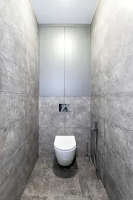 Three-room apartment near Avia Mall - Baño