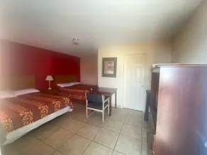 Sunset Motel - Camera