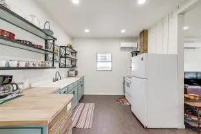 Walk to Historic Square: Jacksboro Home w/ Yard - Innenbereich