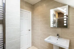 The Townhouses @ Carus Green - Salle de bain
