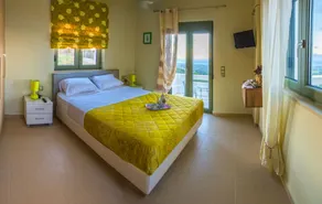 "villa Horizon - Elegance & Privacy With Scenic Views - Extended Pool" - Room