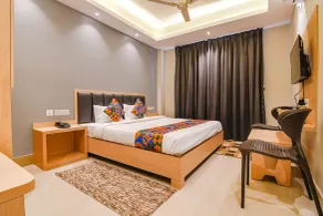 FabHotel JP - Nr Sataragachhi Railway Station - Chambre