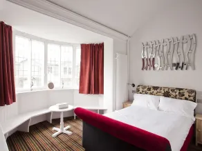 Burton Stone Inn - Rom