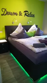 Einzelzimmer, Dusche/WC - Pension Pauly - Zimmer