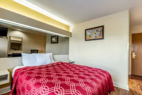 Econo Lodge Inn & Suites Evansville East - Chambre