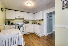 Near Trails & Lakes! Pemigewasset River Townhome - Interiør