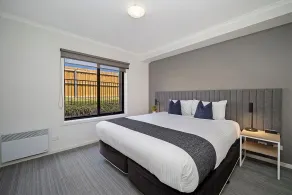 Quest Warrnambool - Room