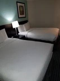 2BR / 2BA Oceanfront King Suite ~ Ocean's One Resort 1806 - Værelse