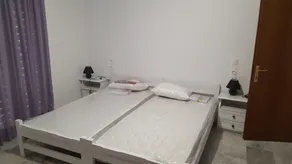 Varmy - Rom