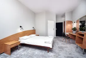 Hotel Anton by DNS - Habitación
