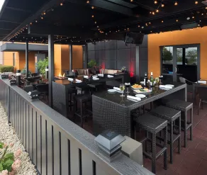 DoubleTree by Hilton Roseville Minneapolis - Restaurant