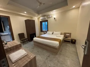Hotel Jasraj Inn - Room