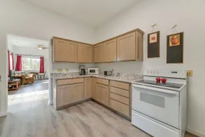 Charming Grants Pass Cottage w/ Patio & Gas Grill! - Interiør
