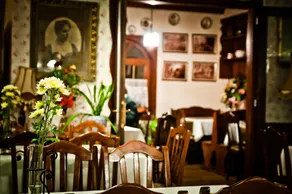 Aranygombos Fogadó - Restaurant