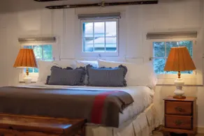 The Woodsman Lodge - Room