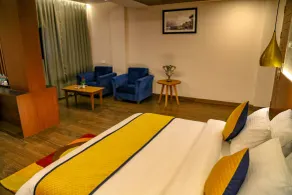 Four Leaf Hotel - Sapphire Blue, Varanasi - Chambre