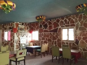 Hotel Raha - Restaurant