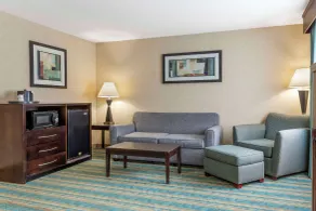 Best Western Plus Berkshire Hills Inn & Suites - Chambre