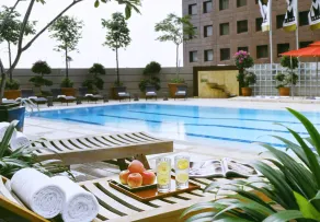 M Hotel Singapore City Centre - Piscina