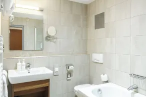Four Points Flex by Sheraton Vienna Mariahilf - Bathroom