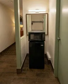 Galesburg Extended Stay I 74 Newly Renovated - Rom
