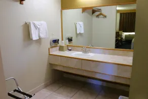 Budget Inn On Historic Route 66, Barstow - Salle de bain