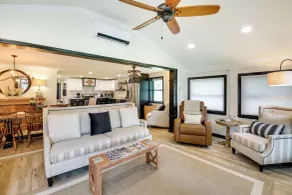 Lakefront Oasis w/ Patio in Hot Springs, Arkansas! - Intérieur