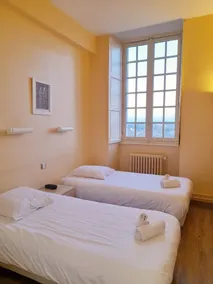 Hôtellerie Saint Yves - Rom