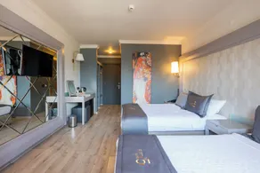 FIFTY5 Suite Hotel - Zimmer