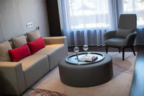 Renaissance Shenyang West Hotel - Room