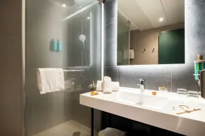 Novotel Atria Nimes Centre - Bathroom