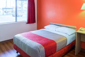Motel 6-Porterville, CA - Chambre
