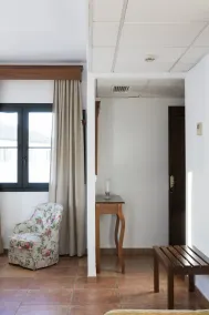 Hotel Tugasa Sierra y Cal - Zimmer