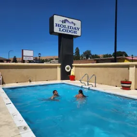 Holiday Lodge Yakima - Pool