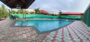 Love Green Resorts - Piscine