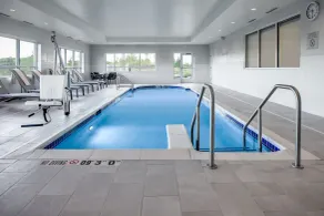 TownePlace Suites by Marriott Madison West, Middleton - Piscine