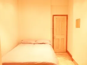 SS Property Hub - Family Apartment Kensington - Zimmer