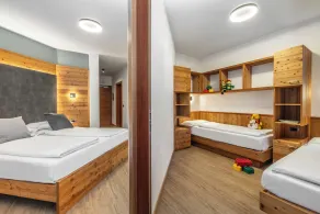 Family Hotel Adriana - Zimmer