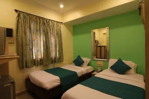 Hotel City Palace - Room