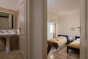 Ourania Apartments Hotel - Chambre