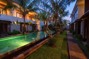 Sunrise Suite Seminyak by ARM Hospitality - Pool